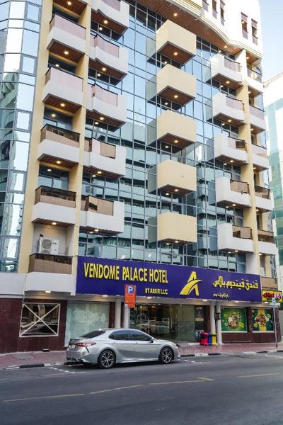 Vendome Plaza Hotel — Property