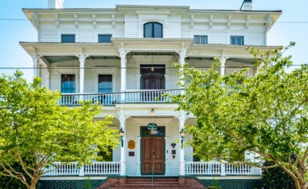 Verandas — Property