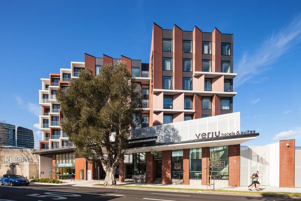 Veriu Green Square — Property
