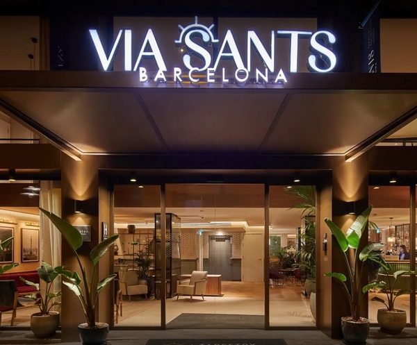 Via Sants Hotel Barcelona Tapestry Collection by Hilton Barcelona Catalonia — Property