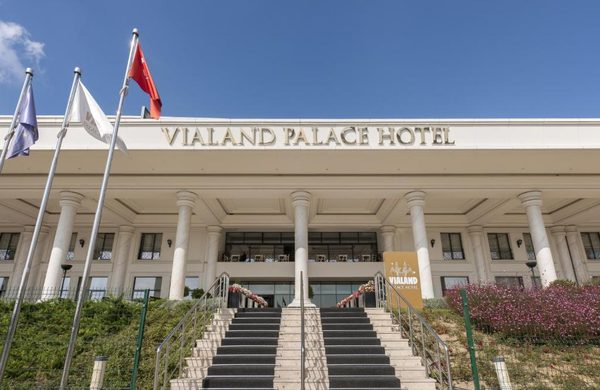 Vialand Palace Hotel Istanbul — Property