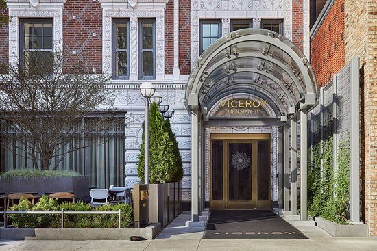 Viceroy Chicago Chicago Illinois — Property