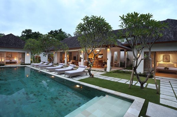 Villa Bali Asri Batubelig — Property