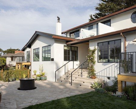 Villa Mara Carmel — Property
