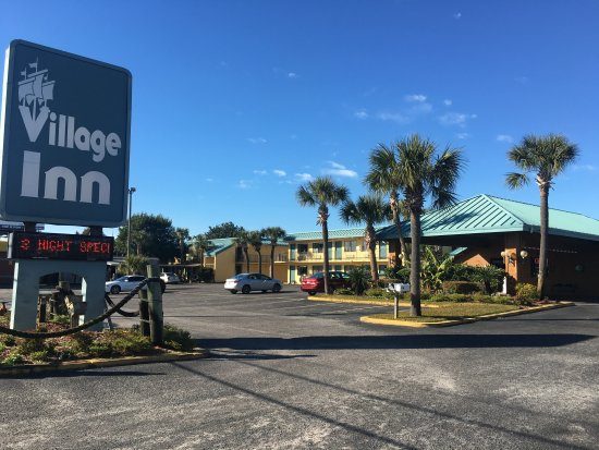 Village Inn of Destin — Property