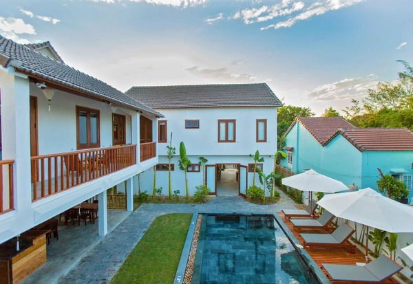 Vina Beach Pool Villas — Property