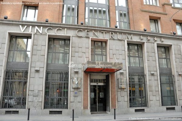 Vincci Centrum — Property