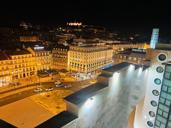 VIP Executive Eden Aparthotel — Property