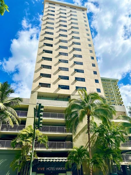 Vive Hotel Waikiki — Property