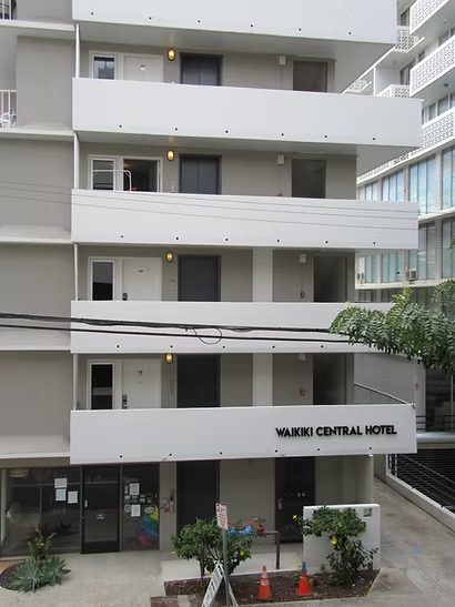 Waikiki Central Hotel — Property