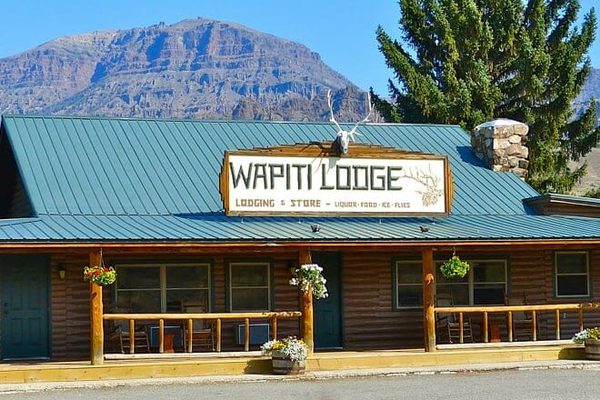 Wapiti Lodge — Property