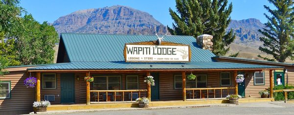 Wapiti Lodge — Property
