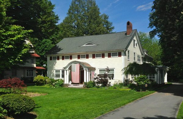 Warwick Valley Bed and Breakfast — Property