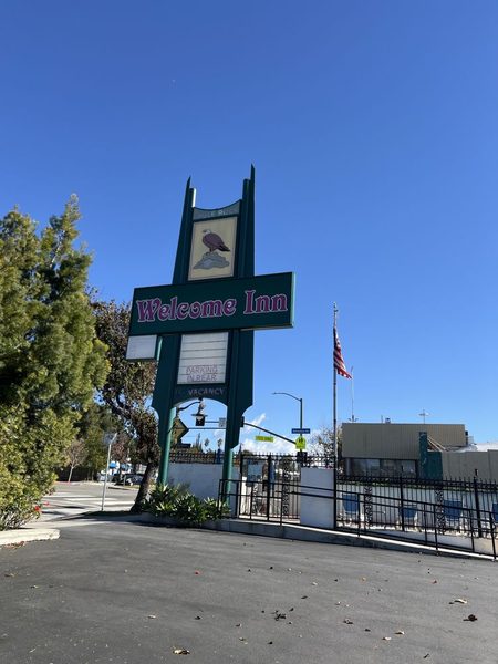 Welcome Inn Los Angeles California — Property