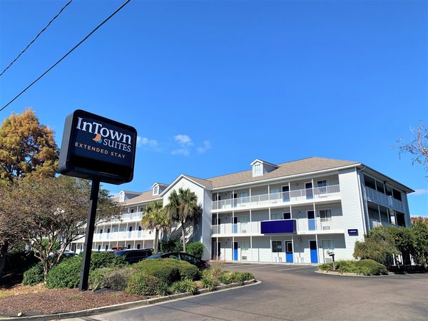 West Ashley Inn — Property