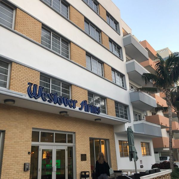 Westover Arms Hotel Miami Beach Florida — Property