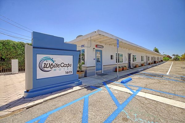 White Caps Motel — Property