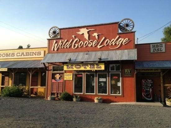 Wild Goose Lodge Merrill Oregon — Property