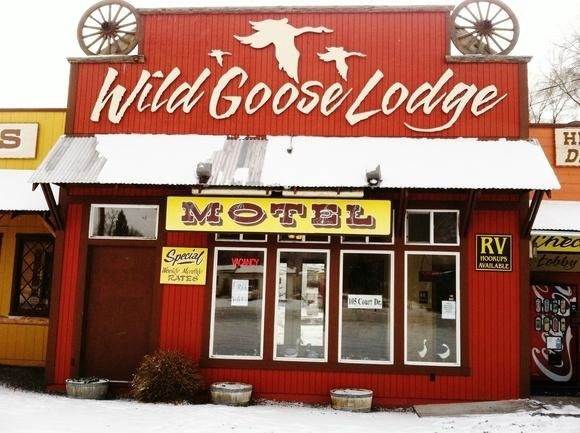 Wild Goose Lodge Merrill Oregon — Property