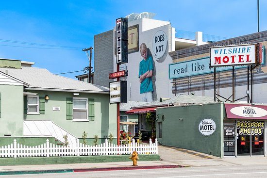 Wilshire Motel Los Angeles California — Property