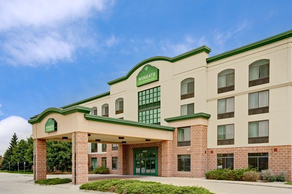 Wingate by Wyndham Fargo — Property