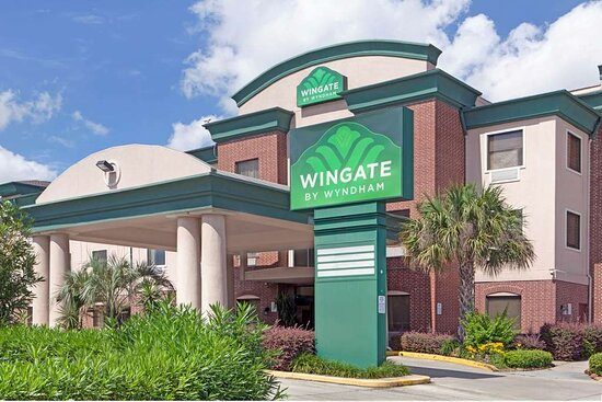Wingate by Wyndham Houston Bush Intercontinental Airport — Property