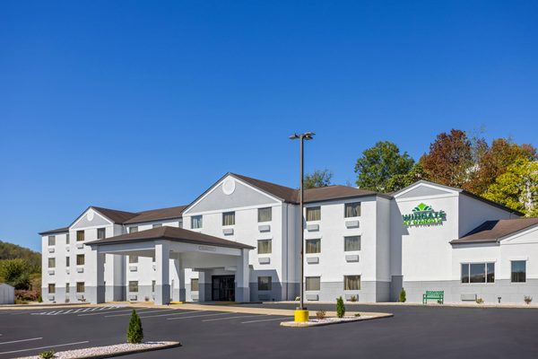 Wingate by Wyndham New Stanton — Property