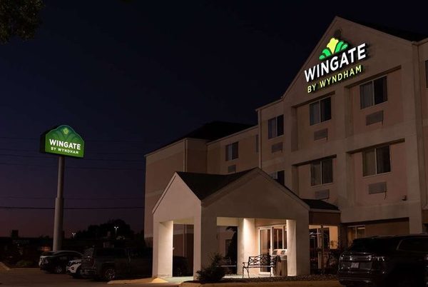 Wingate By Wyndham Sioux City — Property