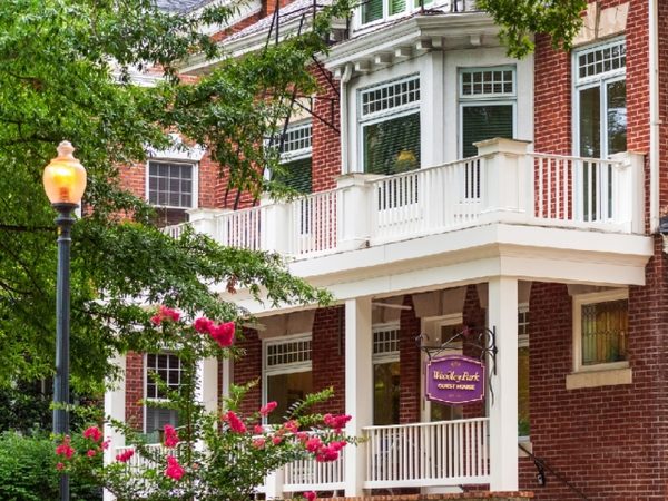 Woodley Park Guest House — Property