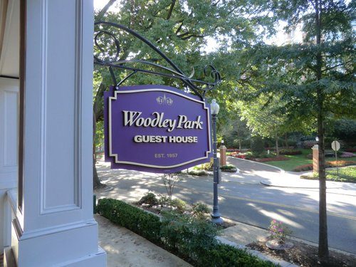 Woodley Park Guest House — Property