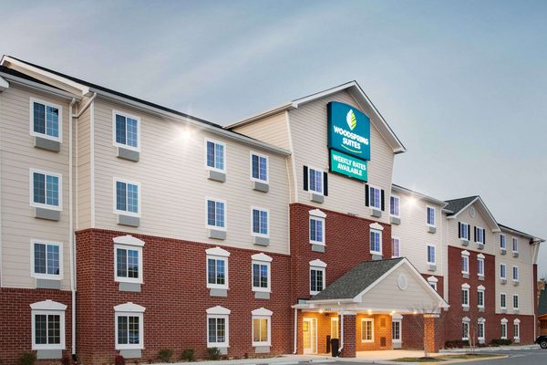 WoodSpring Suites Fredericksburg — Property