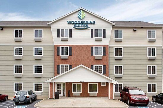 WoodSpring Suites Louisville Southeast — Property