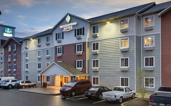 WoodSpring Suites Louisville Southeast — Property