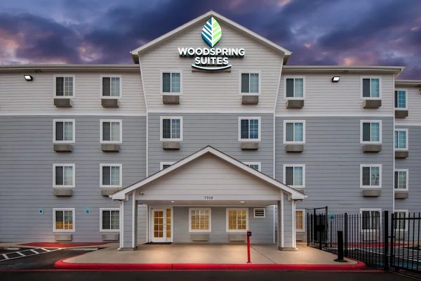 WoodSpring Suites San Antonio South — Property