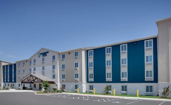 WoodSpring Suites San Antonio Stone Oak — Property