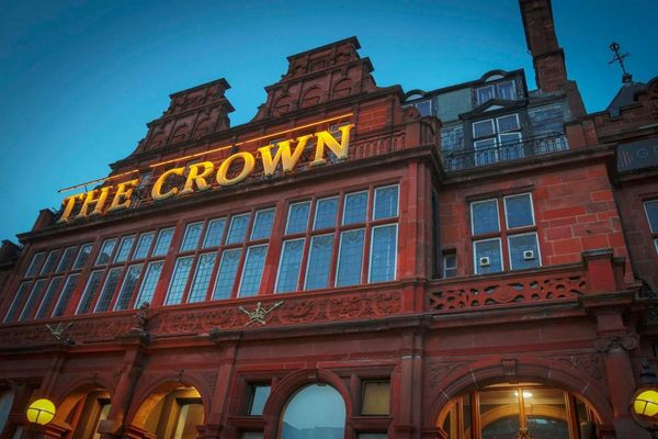 WorldHotels Distinctive The Crown London — Property