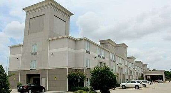 Wyndham Garden Houston Willowbrook — Property