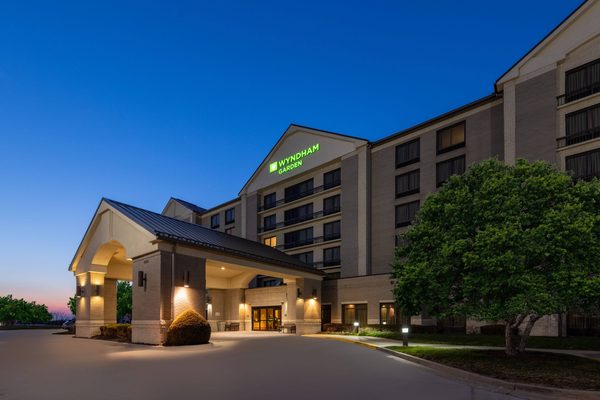 Wyndham Garden Kansas City Airport — Property