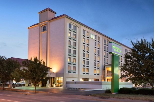 Wyndham Garden Wichita Downtown — Property