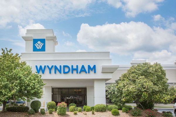Wyndham Riverfront Little Rock — Property