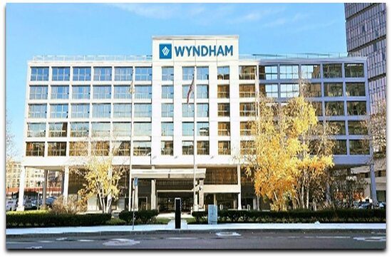 Wyndham Rochester Downtown — Property