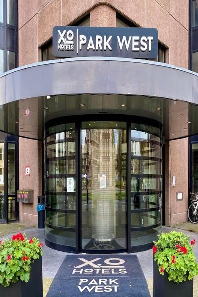 XO Hotels Park West — Property