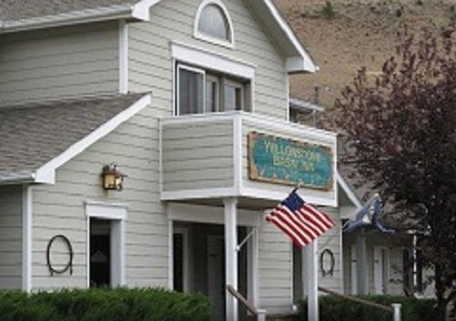 Yellowstone Basin Inn — Property