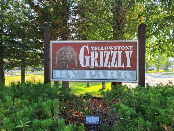 Yellowstone Grizzly RV Park — Property