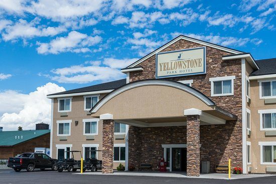 Yellowstone Park Hotel — Property