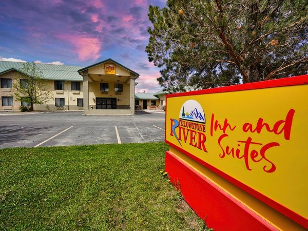 Yellowstone River Inn Suites — Property