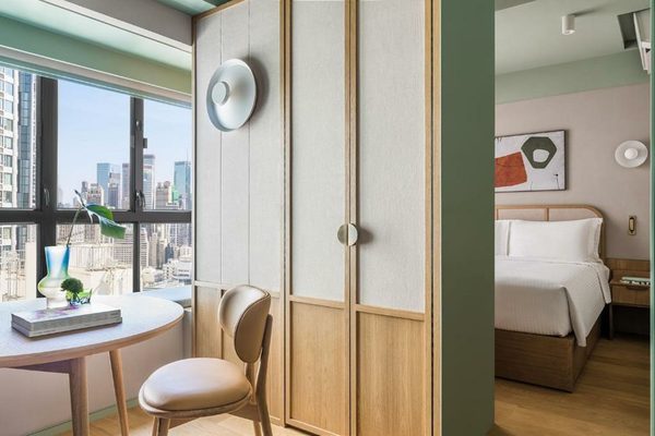 Ying nFlo Hong Kong Wan Chai — Property