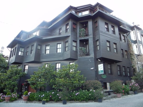 Yusufpasa Konagi Special Class Istanbul — Property
