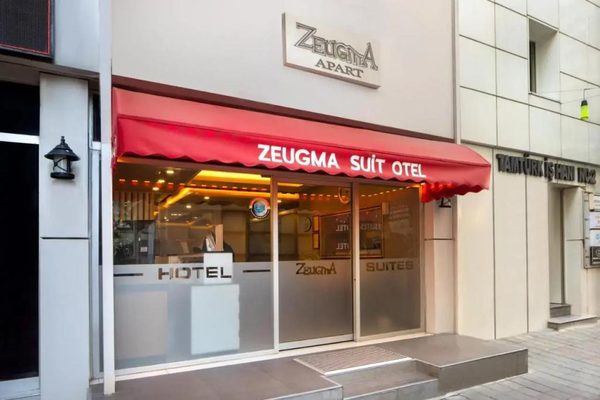 Zeugma Suit Istanbul — Property