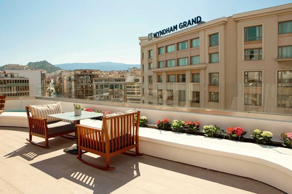 ZEUS Essence Wyndham Athens Residence — Property